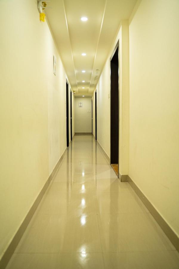 כלכותה Nk7 Guest House מראה חיצוני תמונה